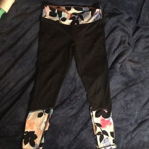 Ideology black floral leggings